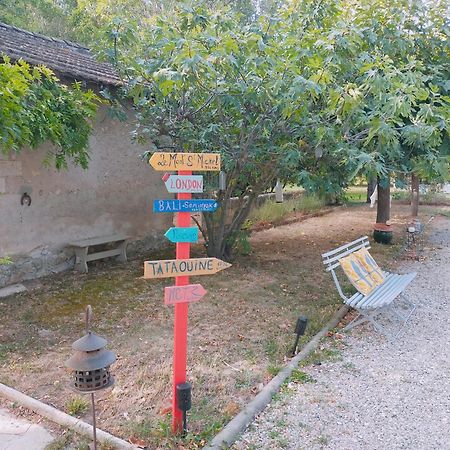 Bed and Breakfast Reve D'Emma Plan-dʼOrgon Exterior foto