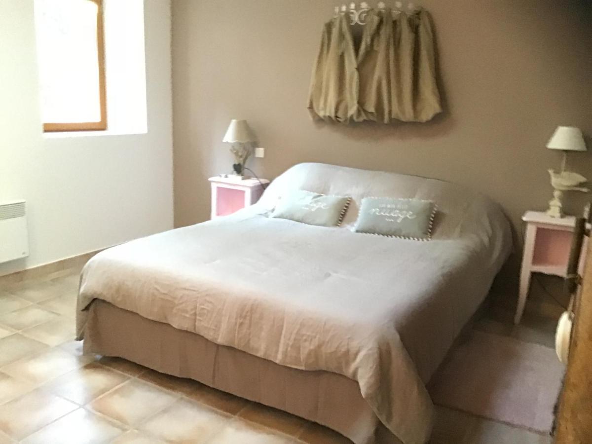 Bed and Breakfast Reve D'Emma Plan-dʼOrgon Exterior foto